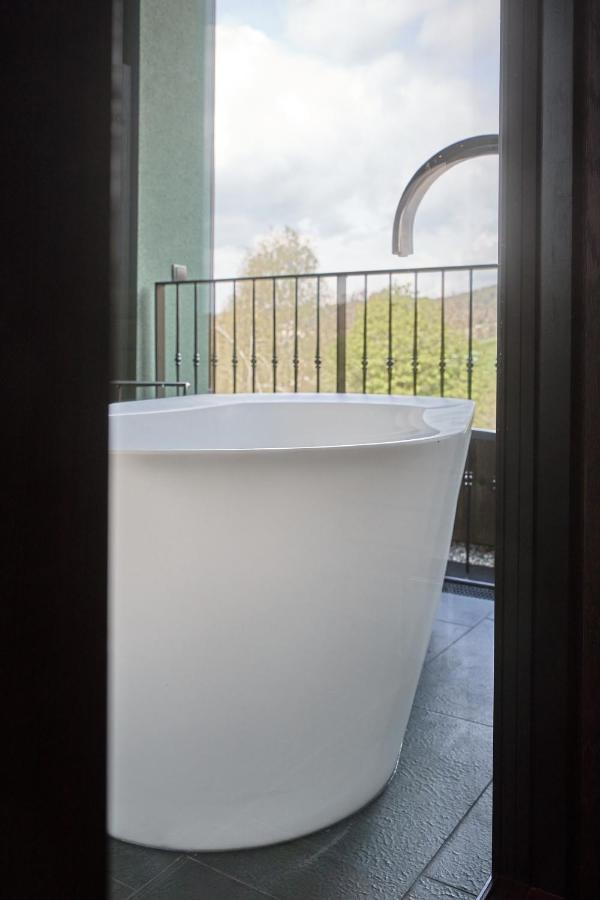 Floris Green Suites By Parc Hotel Florian Siusi Bagian luar foto